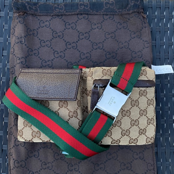 Authentic GUCCI BELT BAG Used like new🌸 - Picture 5 of 16
